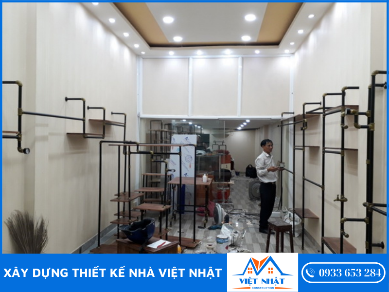 Sửa chữa showroom cửa hàng tại TPHCM